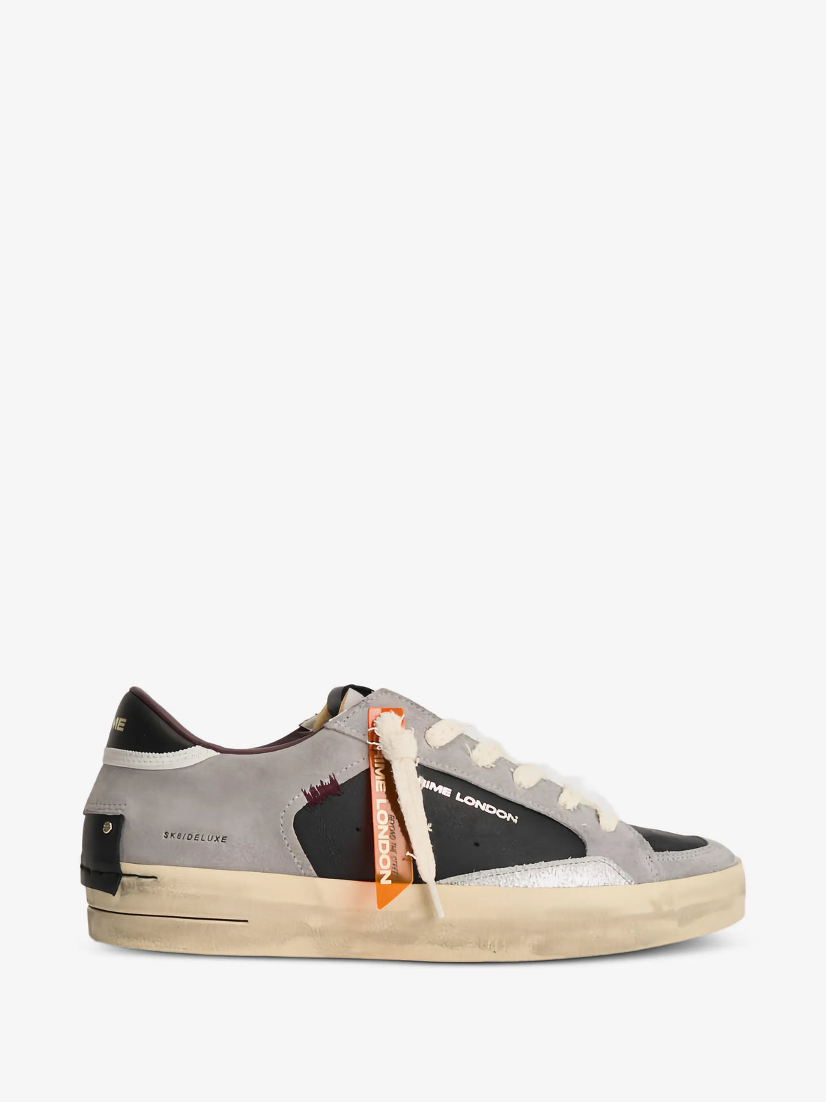 SK8 DELUXE