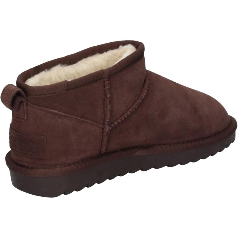 Short Winter boot in suede