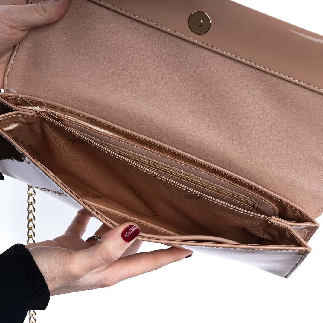 NERO GIARDINI POCHETTE DONNA IN VERNICE NUDO