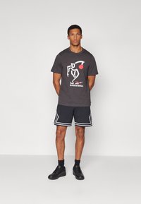 SPORT DIAMOND SHORT - Pantaloncini sportivi - black/white