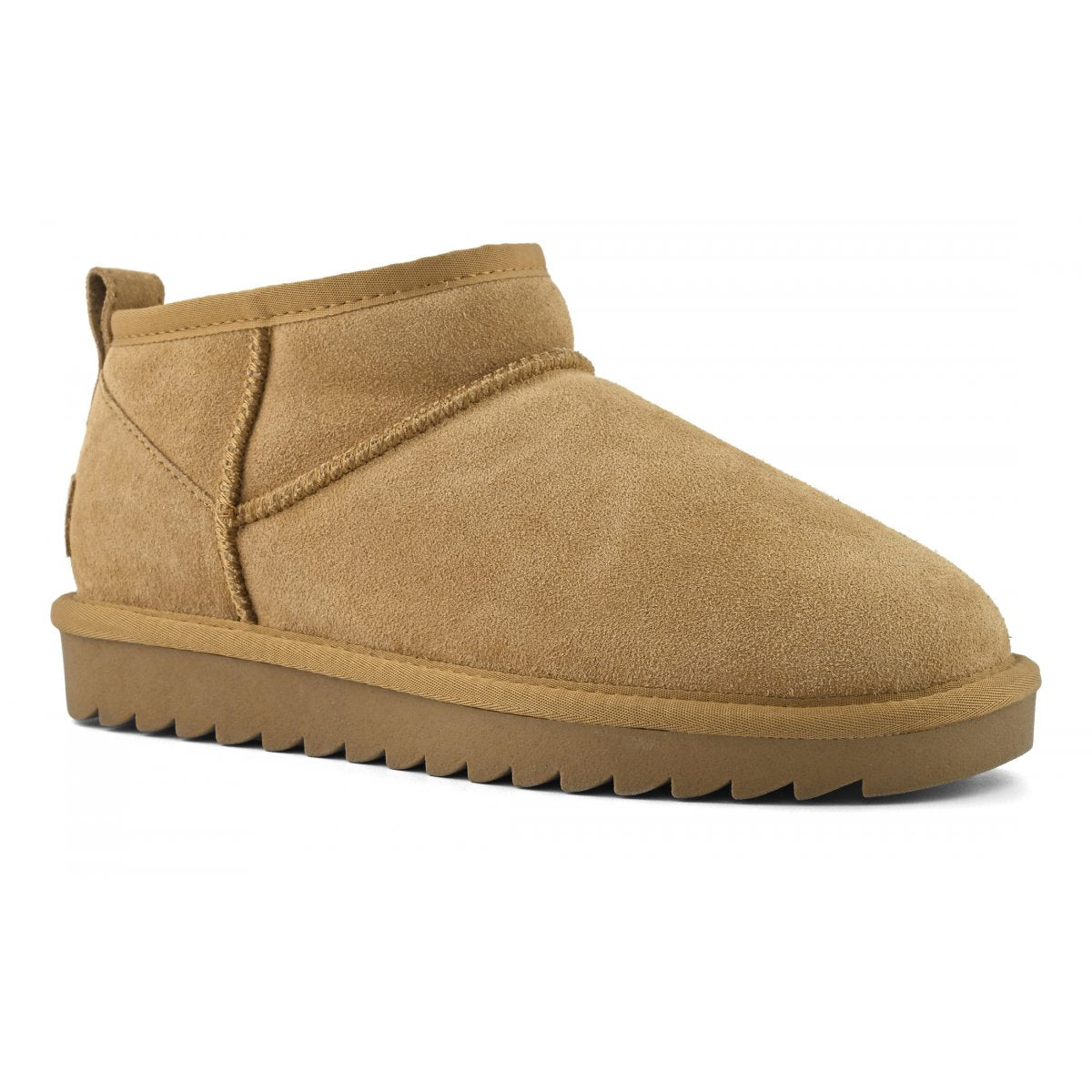 Short Winter boot in suede