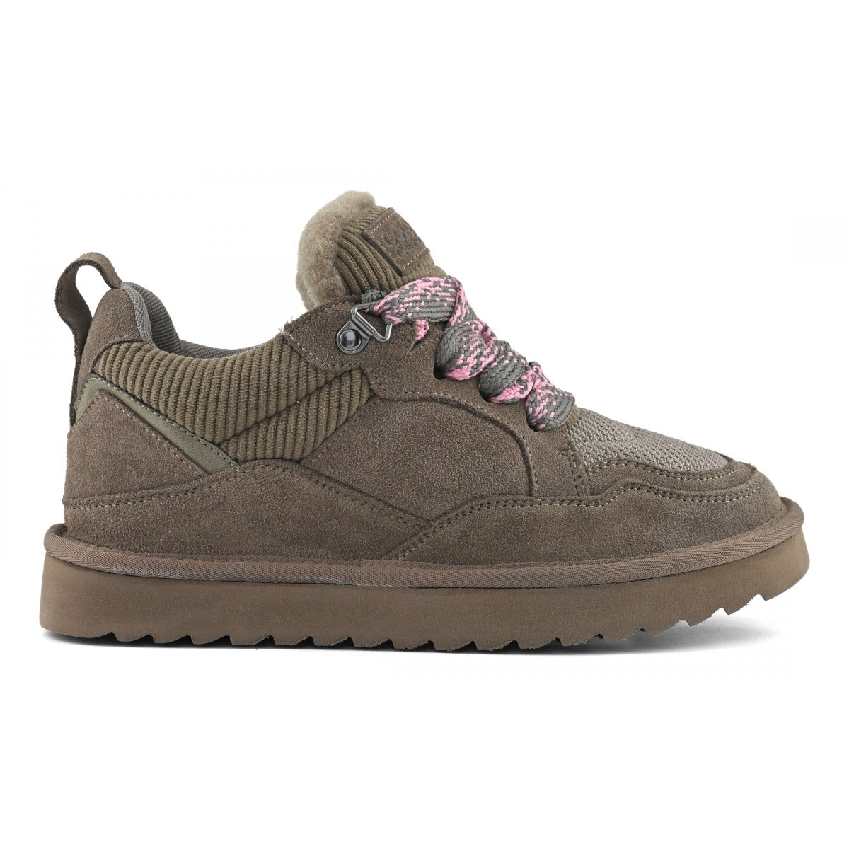 Cow suede sneaker