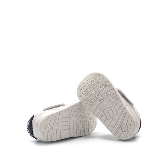 Scarpe Mustang modello 48909 C55158 Bianche