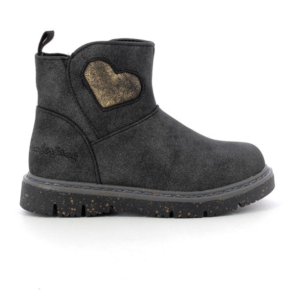 Lumberjack gona mid boots Girl