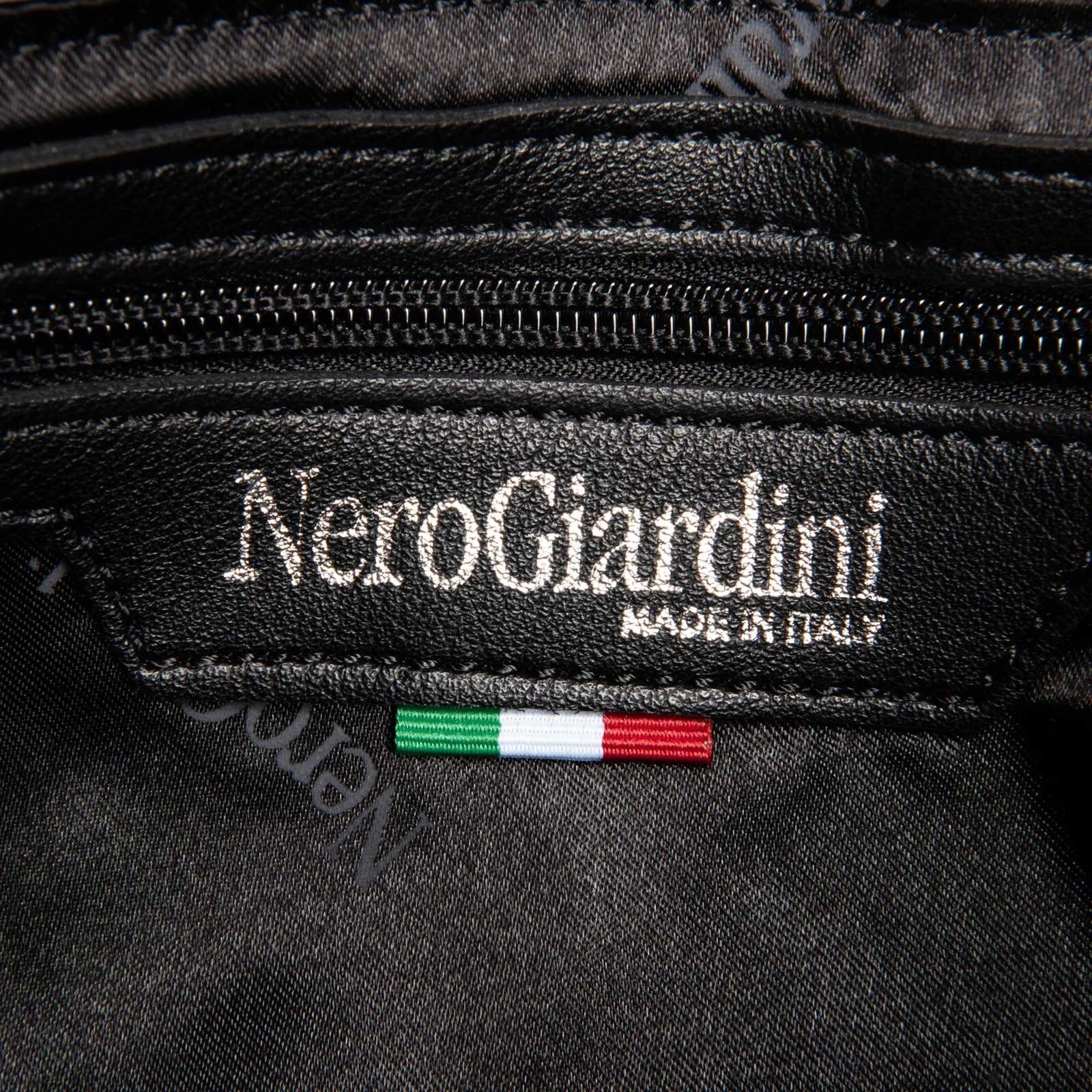 NERO GIARDINI POCHETTE DONNA IN VERNICE NERO