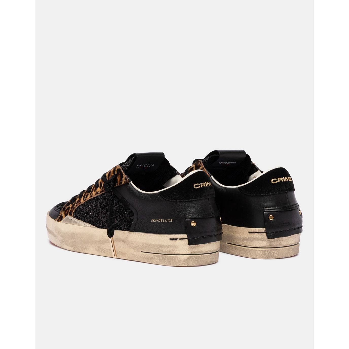 SK8 DELUXE BLACK