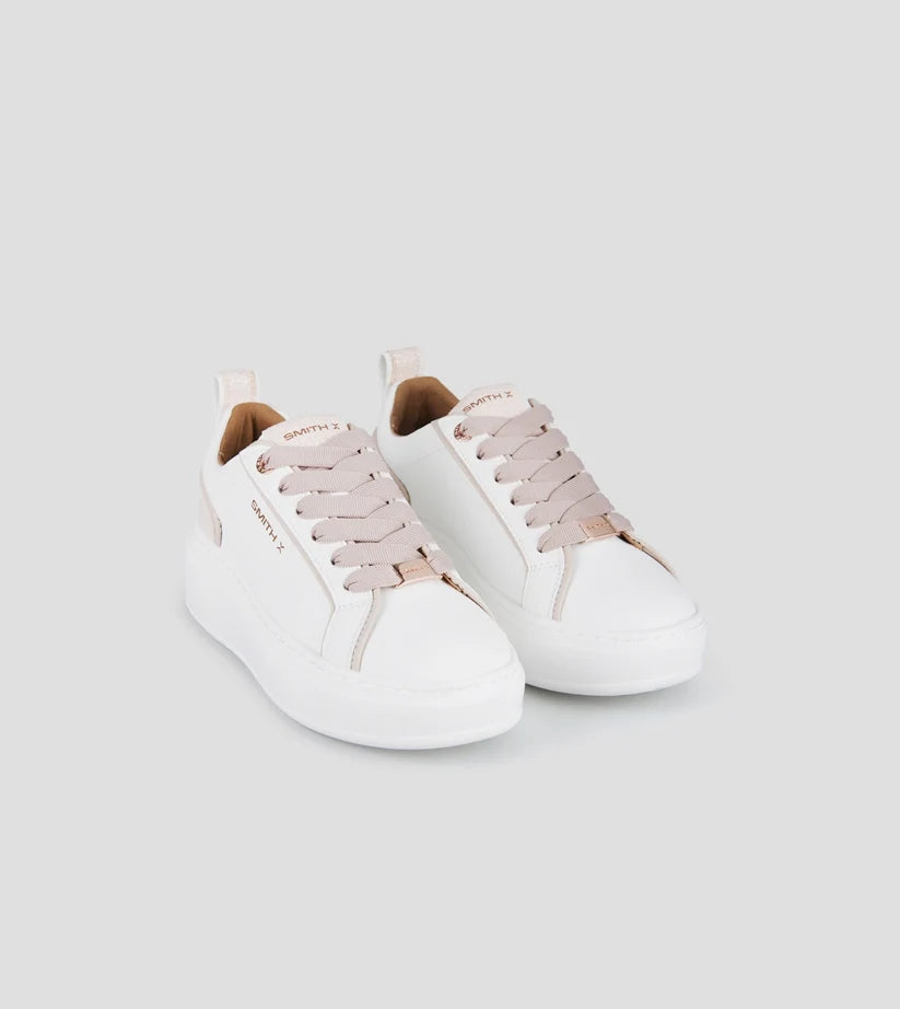 STONE HIGH WOMAN WHITE NUDE