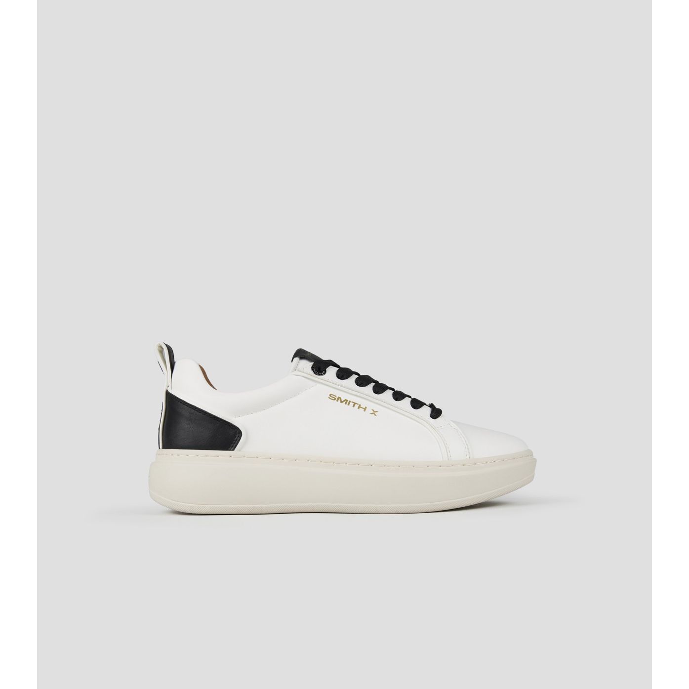 STONE MAN WHITE BLACK