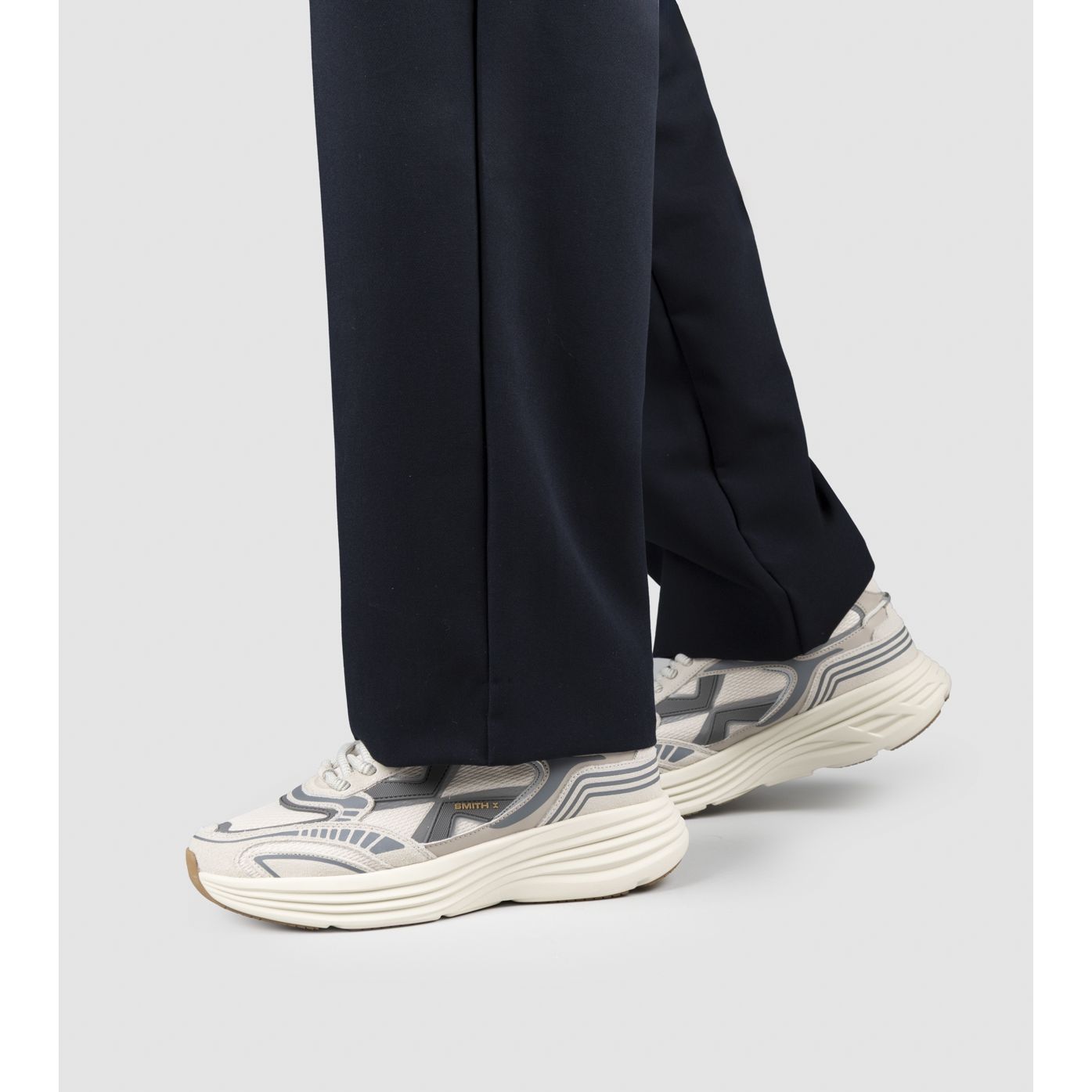 STORM MAN OFF WHITE GREY