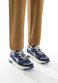 WYZ6 NEXT-M
