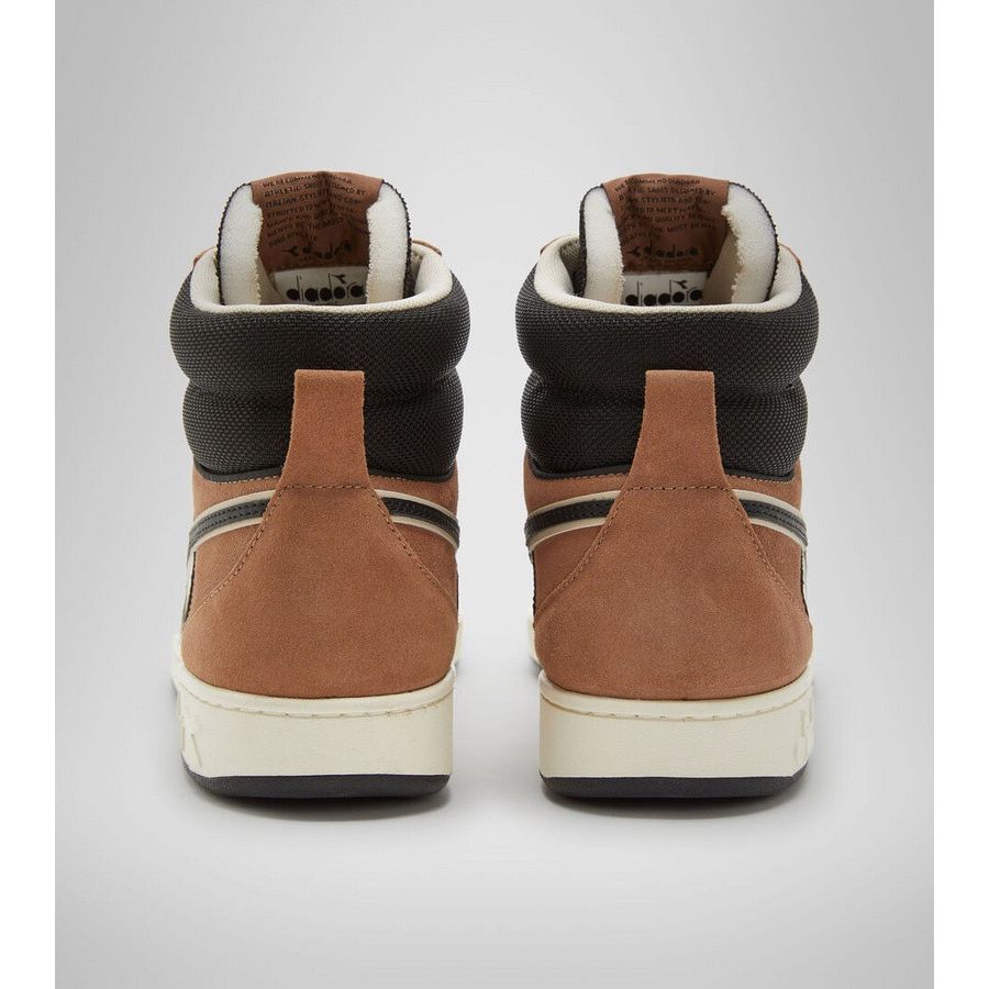 501.179004 01 D0098 - SCARPA DA GINNASTICA - Diadora