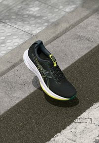 GEL KAYANO 32 - black/jasper green