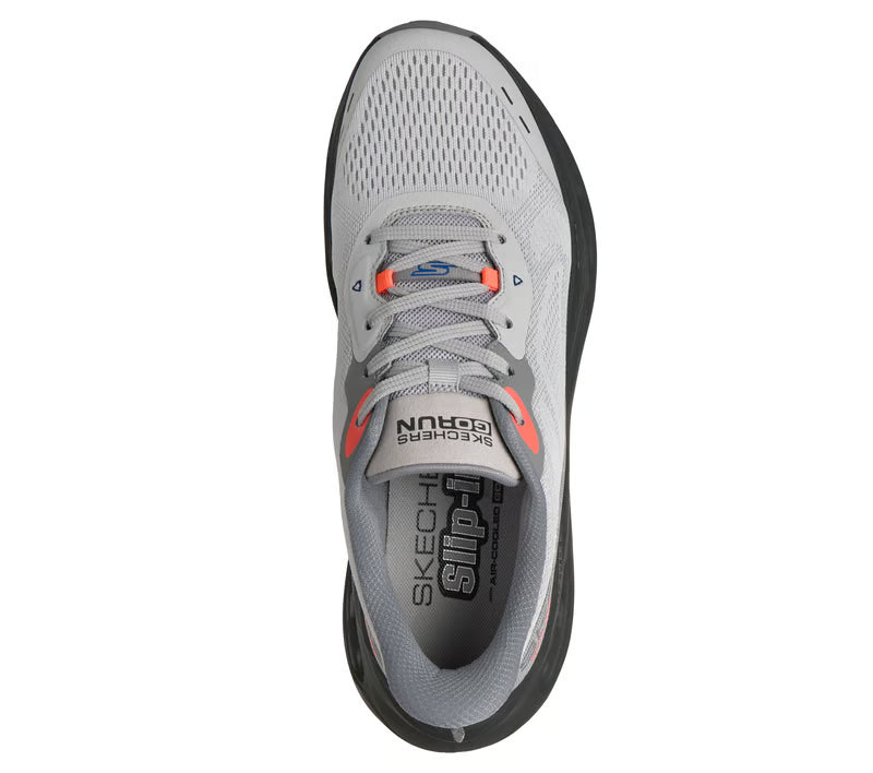 MAX CUSHIONING GLIDE-STEP
