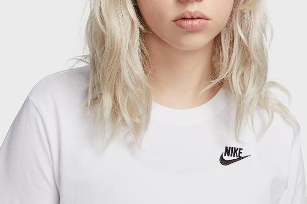 DX7902-100 - T-Shirt - Nike