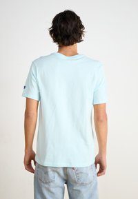TEE - T-shirt con stampa - glacier blue