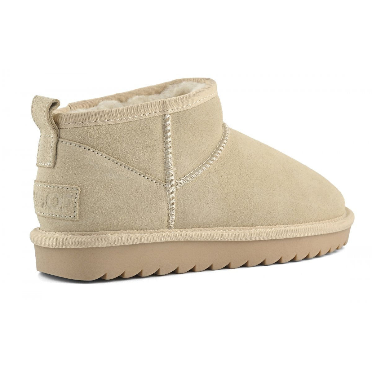 Short Winter boot in suede