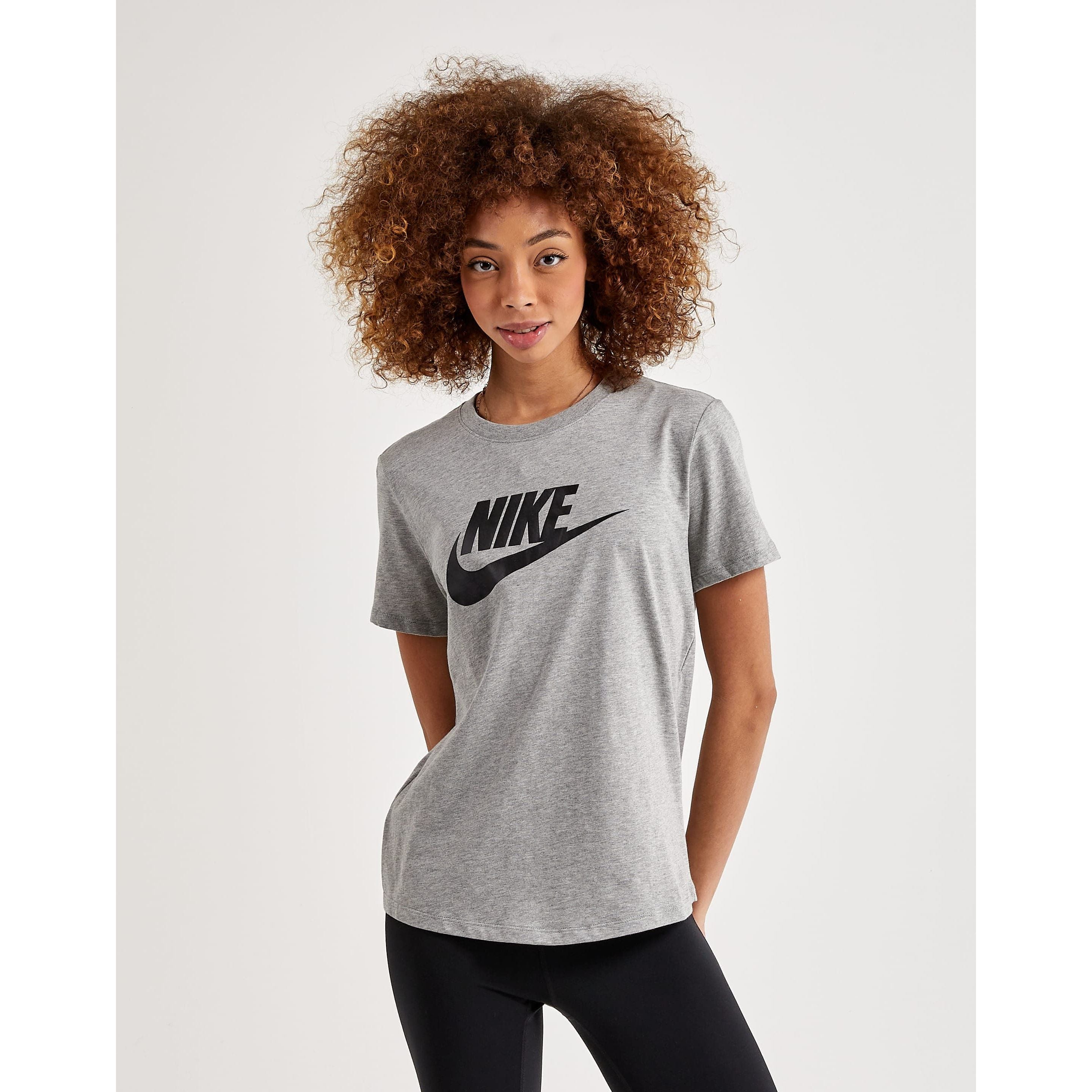 Nike Essential Icon Futura Tee