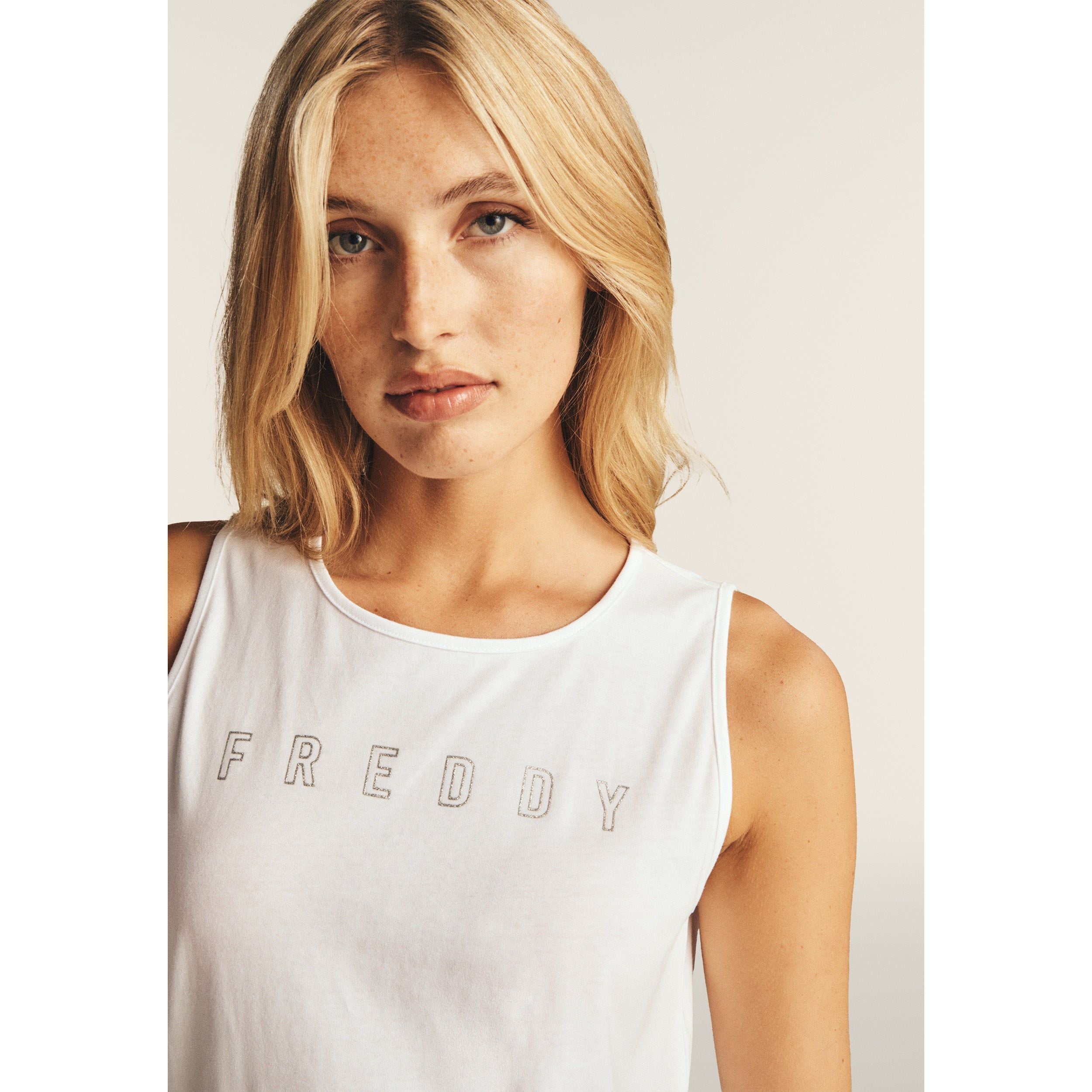 Canotta con scollo tondo e logo glitter