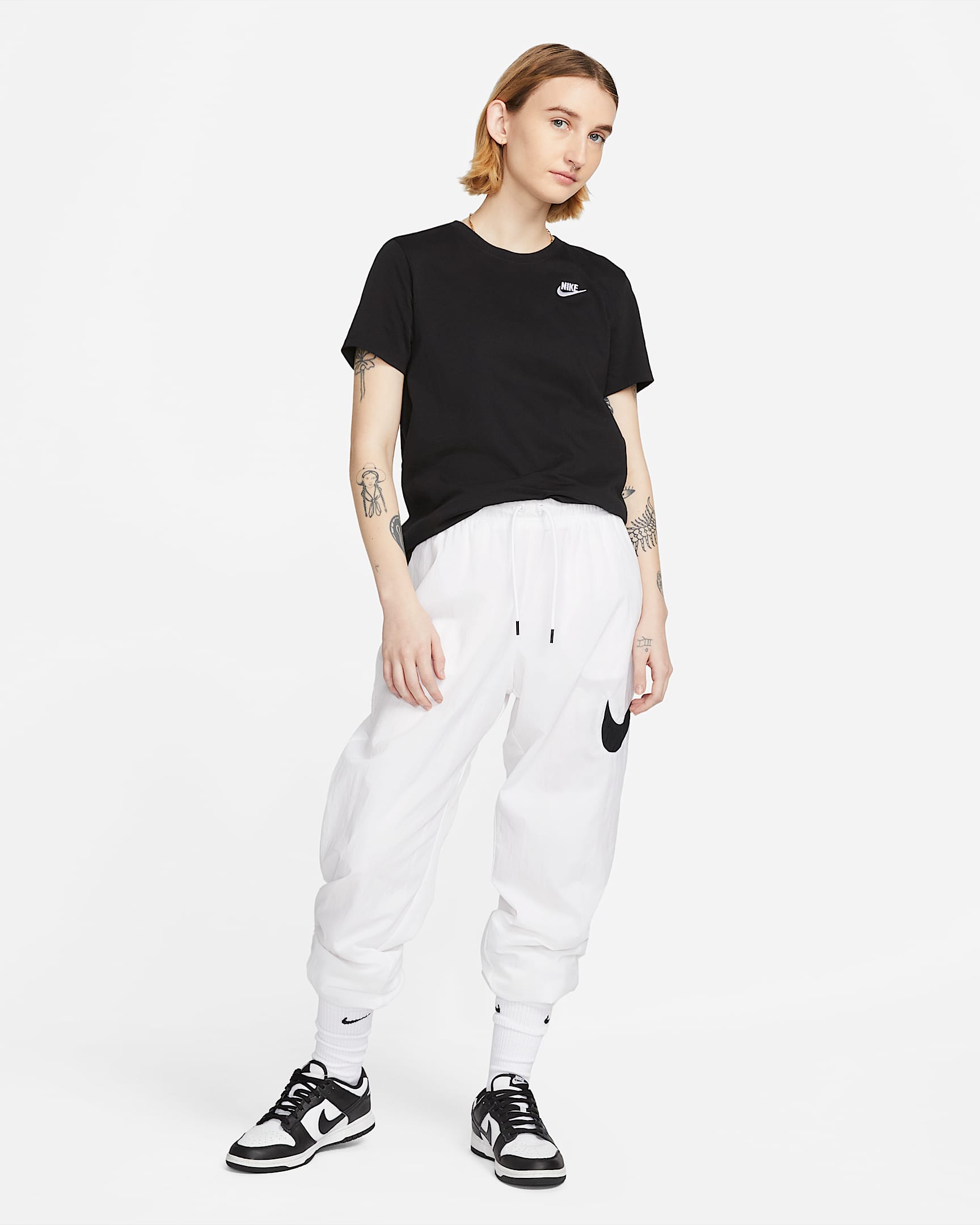 Nike Sportswear Club Essentials
T-shirt – Donna