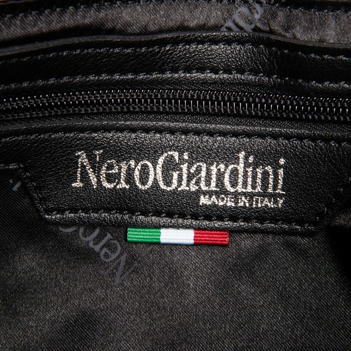 NERO GIARDINI POCHETTE DONNA IN VERNICE NERO
