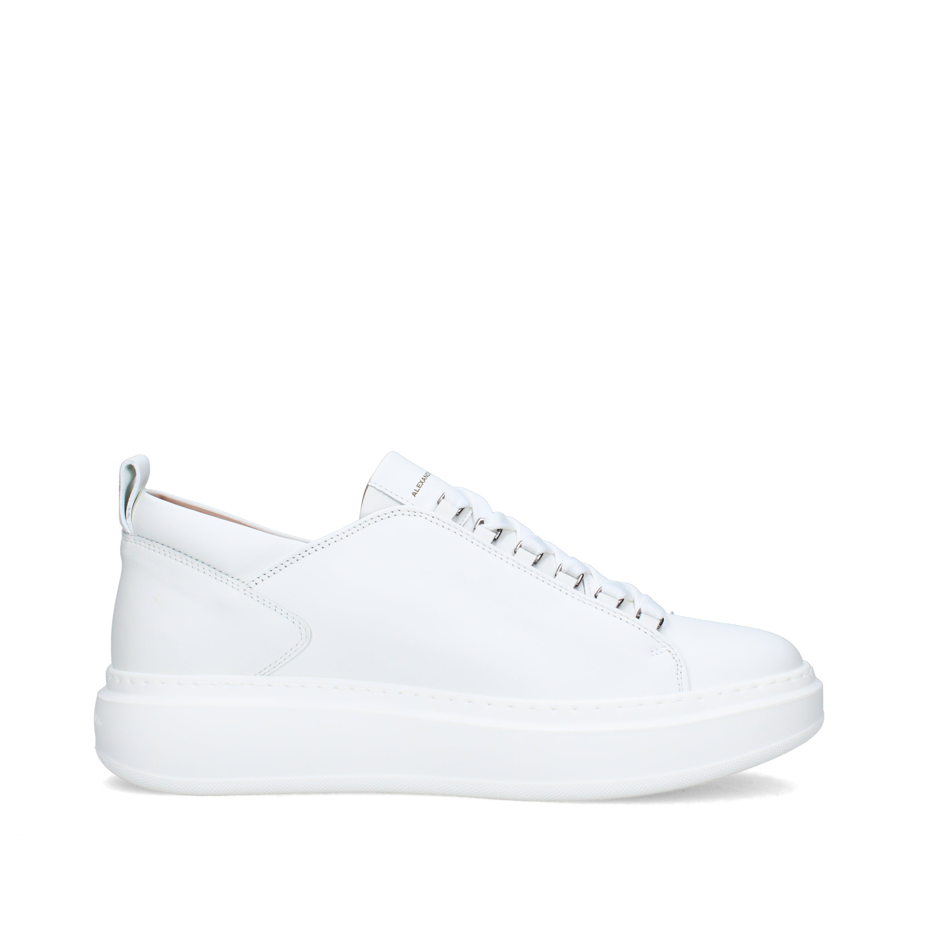 WEMBLEY MAN TOTAL WHITE