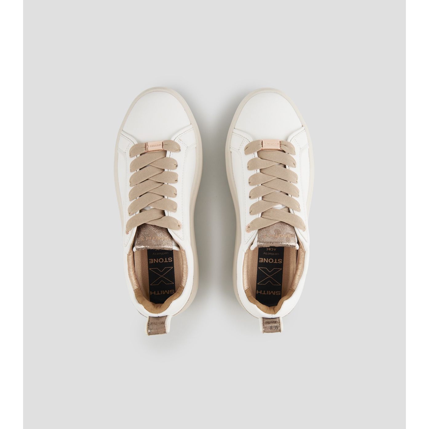 STONE HIGH WOMAN WHITE NUDE